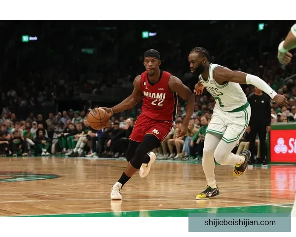 热火与凯尔特人激战正酣 谁将笑傲东部决赛再度上演巅峰对决